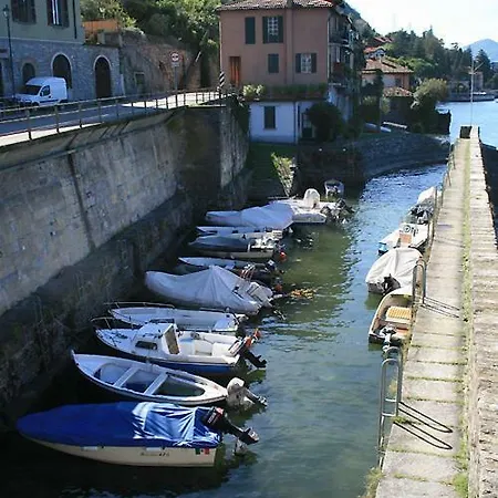 Fiumelatte Sleeps 4 Wifi T790813 *