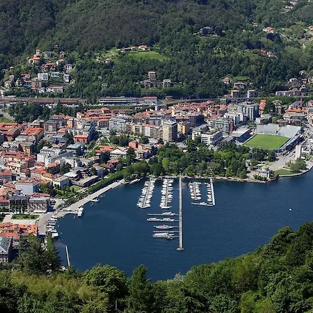 Fiumelatte Sleeps 4 Wifi T790813 Apartamento *